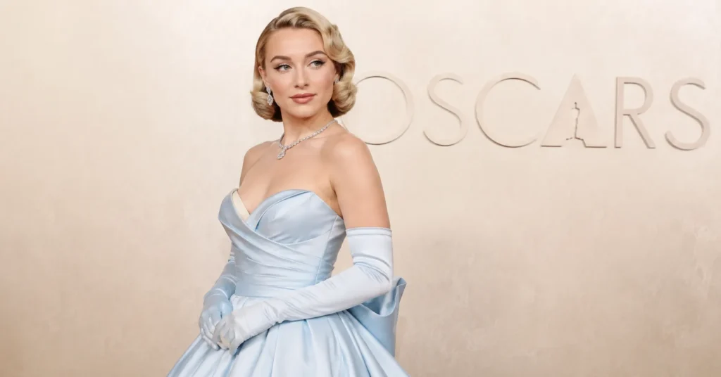 Old Hollywood Oscars outfits inspired by timeless vintage red carpet fashion.