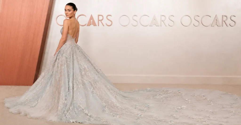 Designer-inspired Oscars outfits with elegant couture red carpet fashion styling.